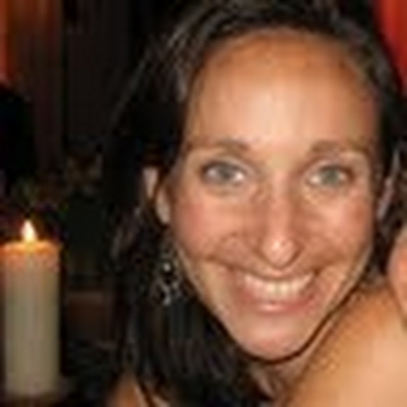 Meet your Posher, Michelle - Picture 1 of 1